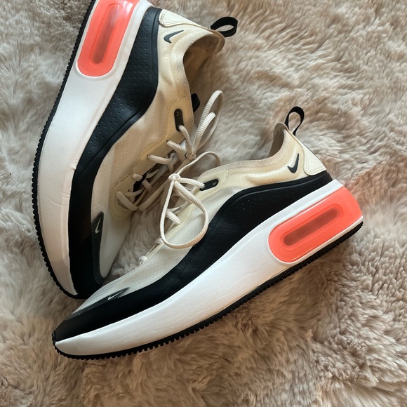 Womens Nike Air Max Sneakers Size 9 - Picture 7 of 14